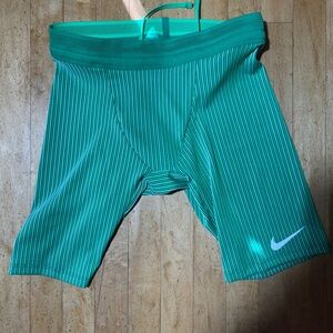 Nike AeroSwift Pro Elite (Men’s S) Made in the USA